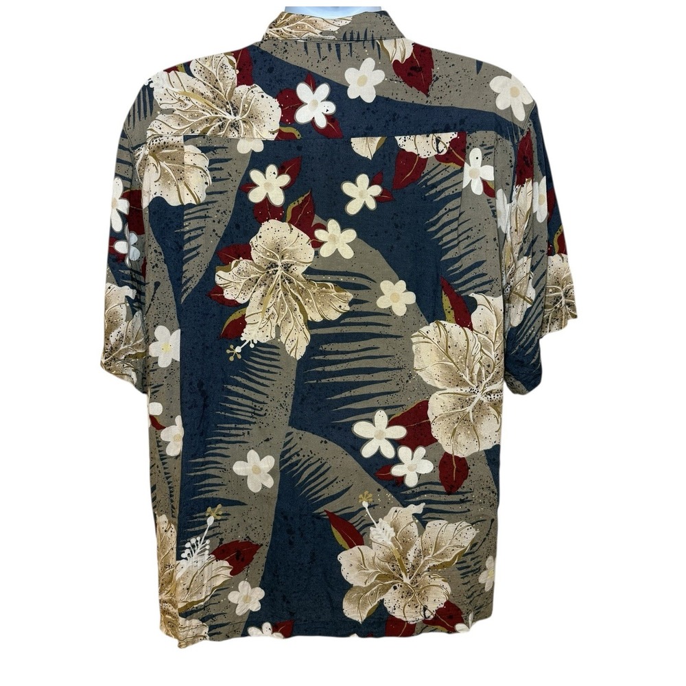 Tommy Bahama Floral Shirt Men's M Rayon Hibiscus Hawaiian Button Up Short Sleeve - Picture 3 of 8